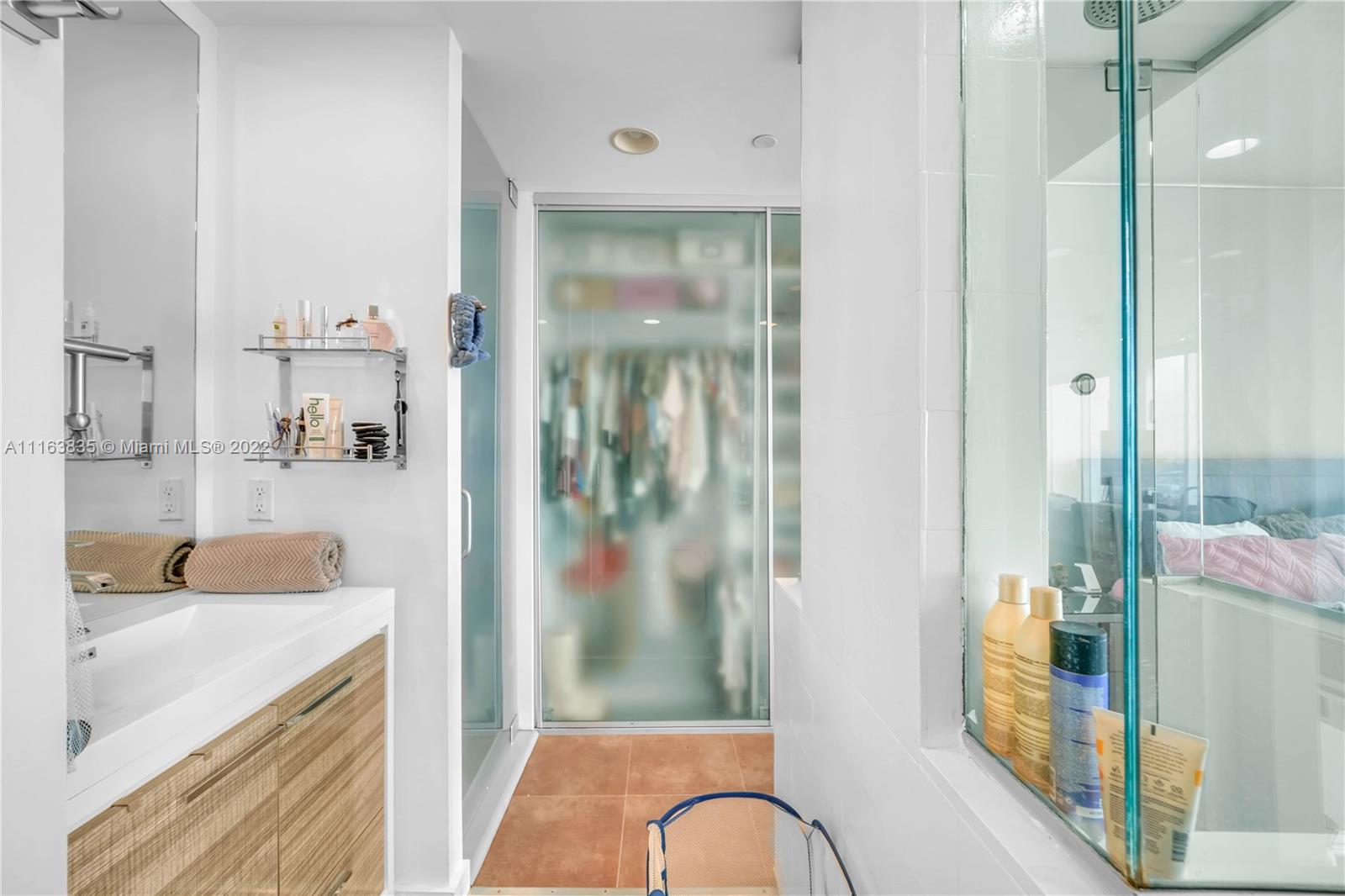 1040 Biscayne Blvd Unit: 2207