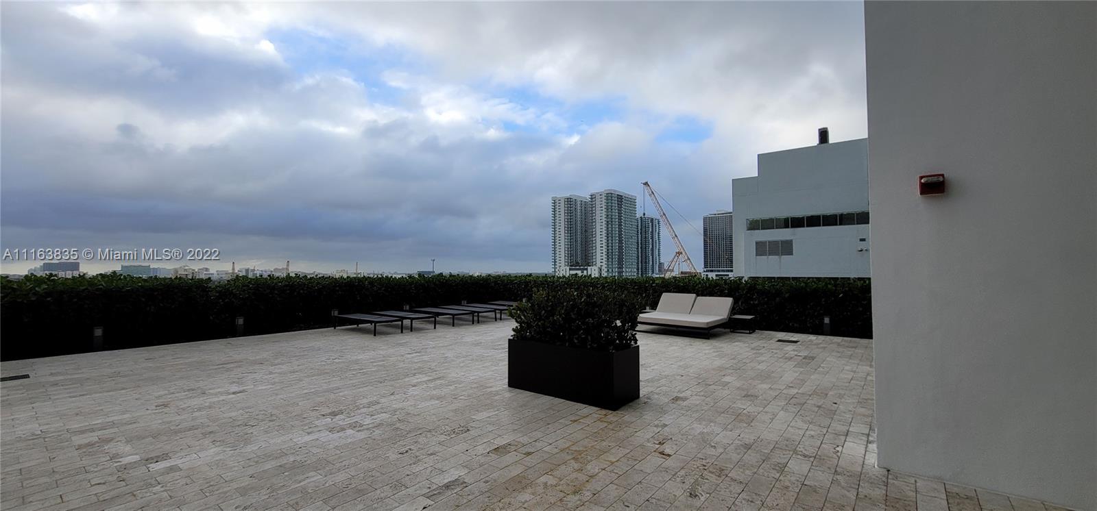 1040 Biscayne Blvd Unit: 2207