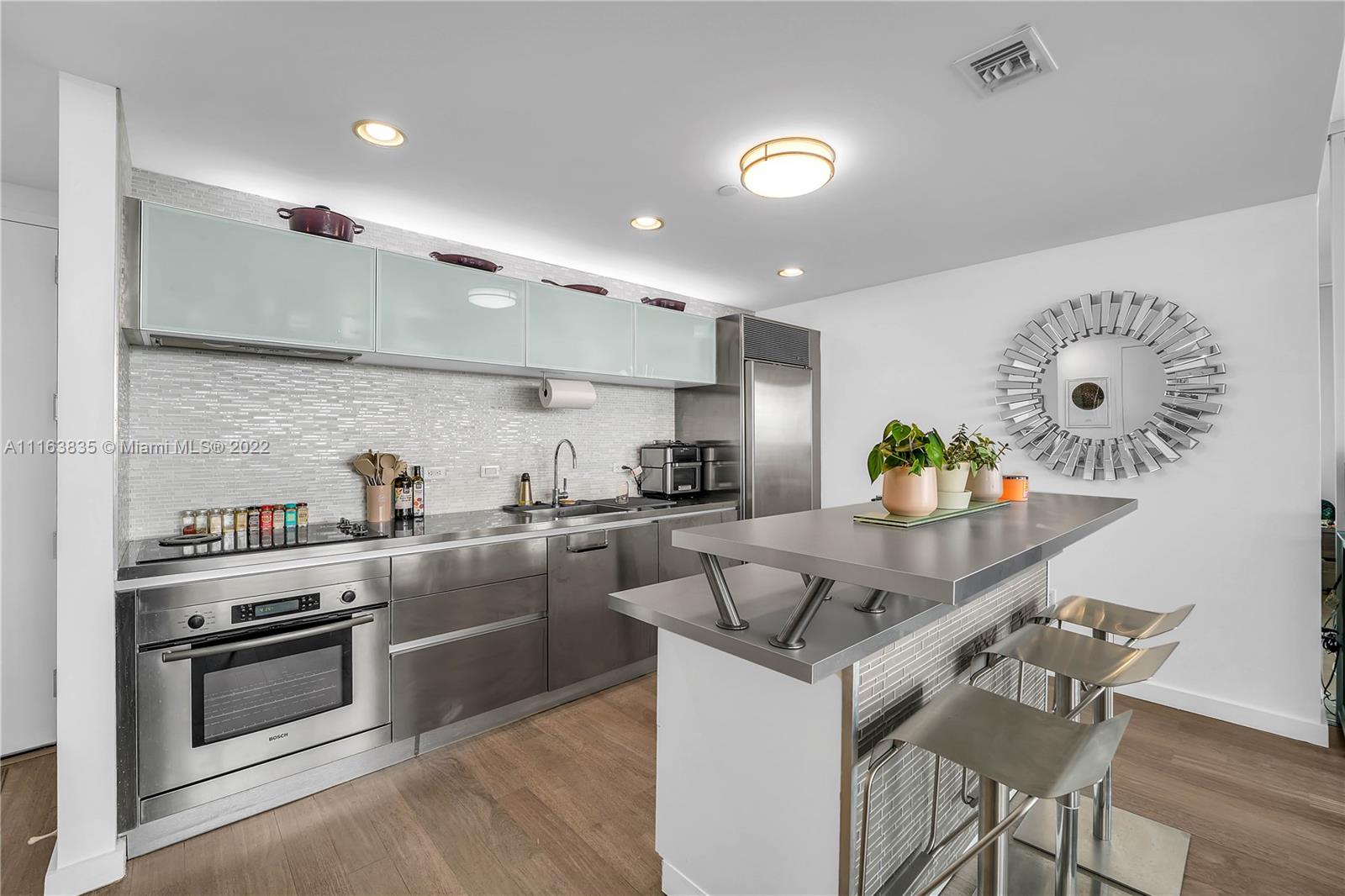 1040 Biscayne Blvd Unit: 2207