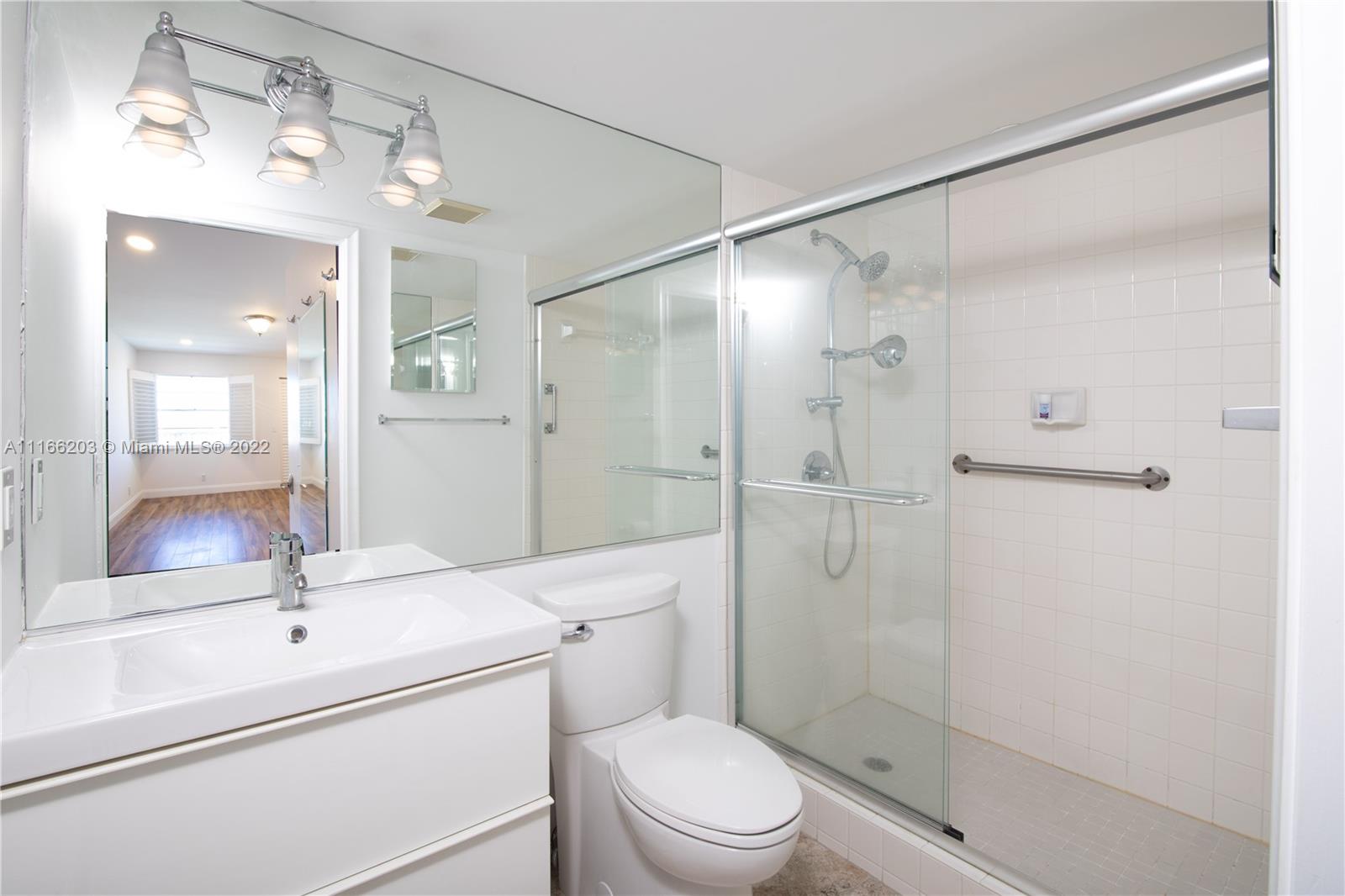 1301 SW 134th Way Unit: 306B