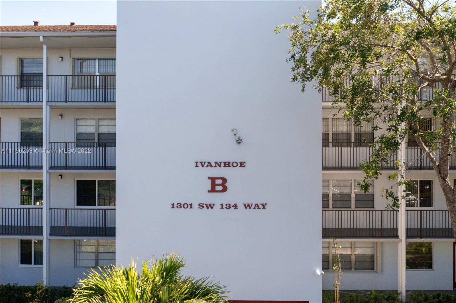 1301 SW 134th Way Unit: 306B