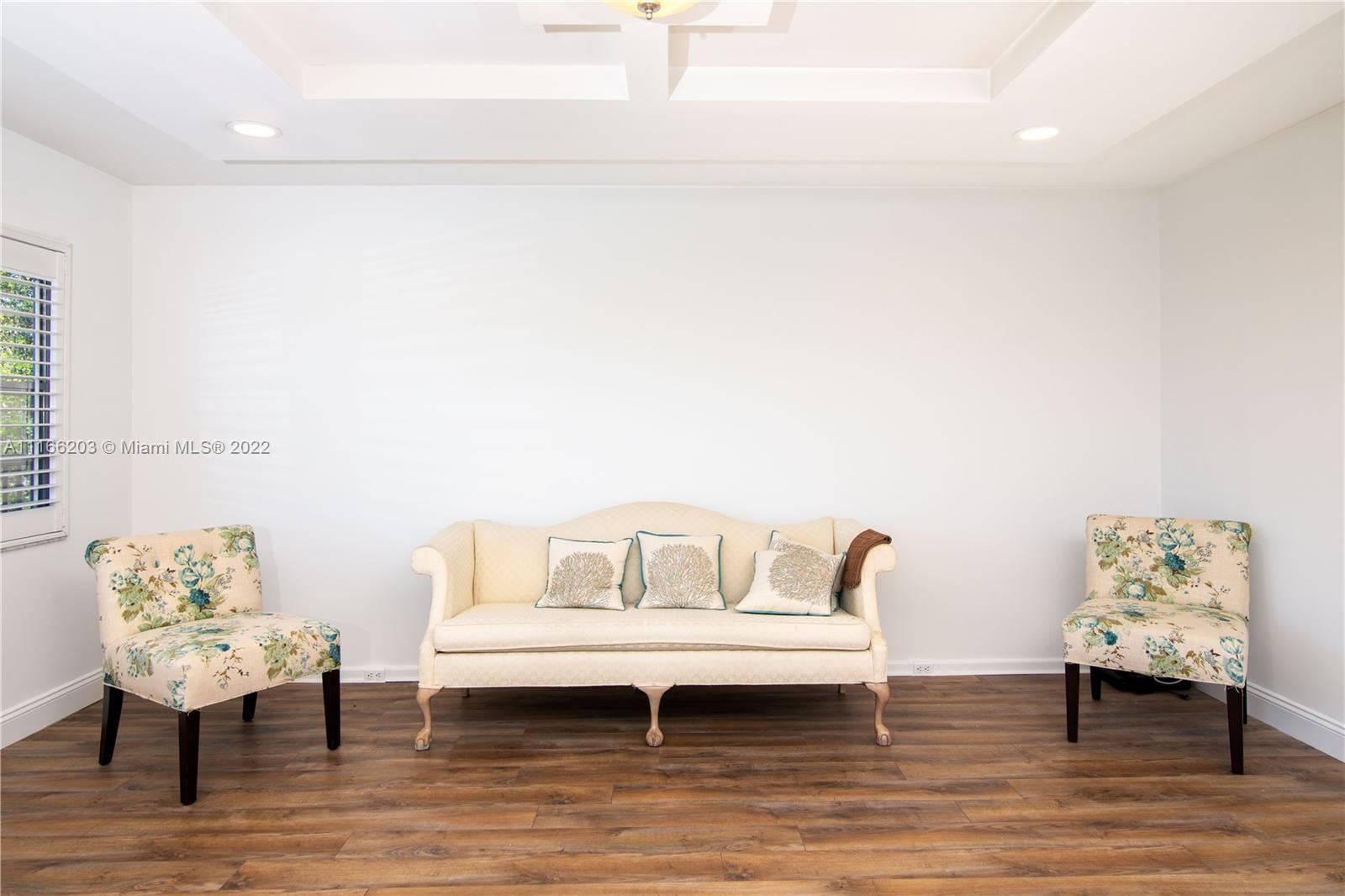 1301 SW 134th Way Unit: 306B