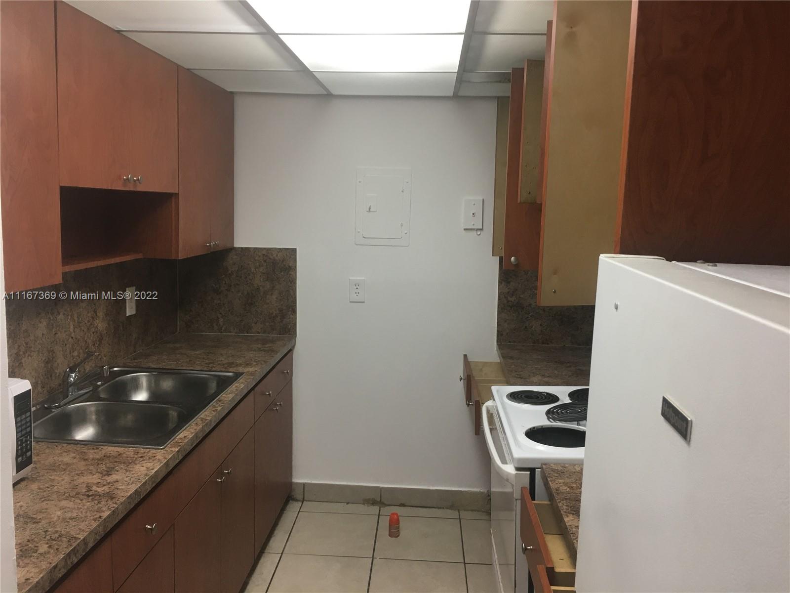 13455 NE 10th Ave Unit: 206