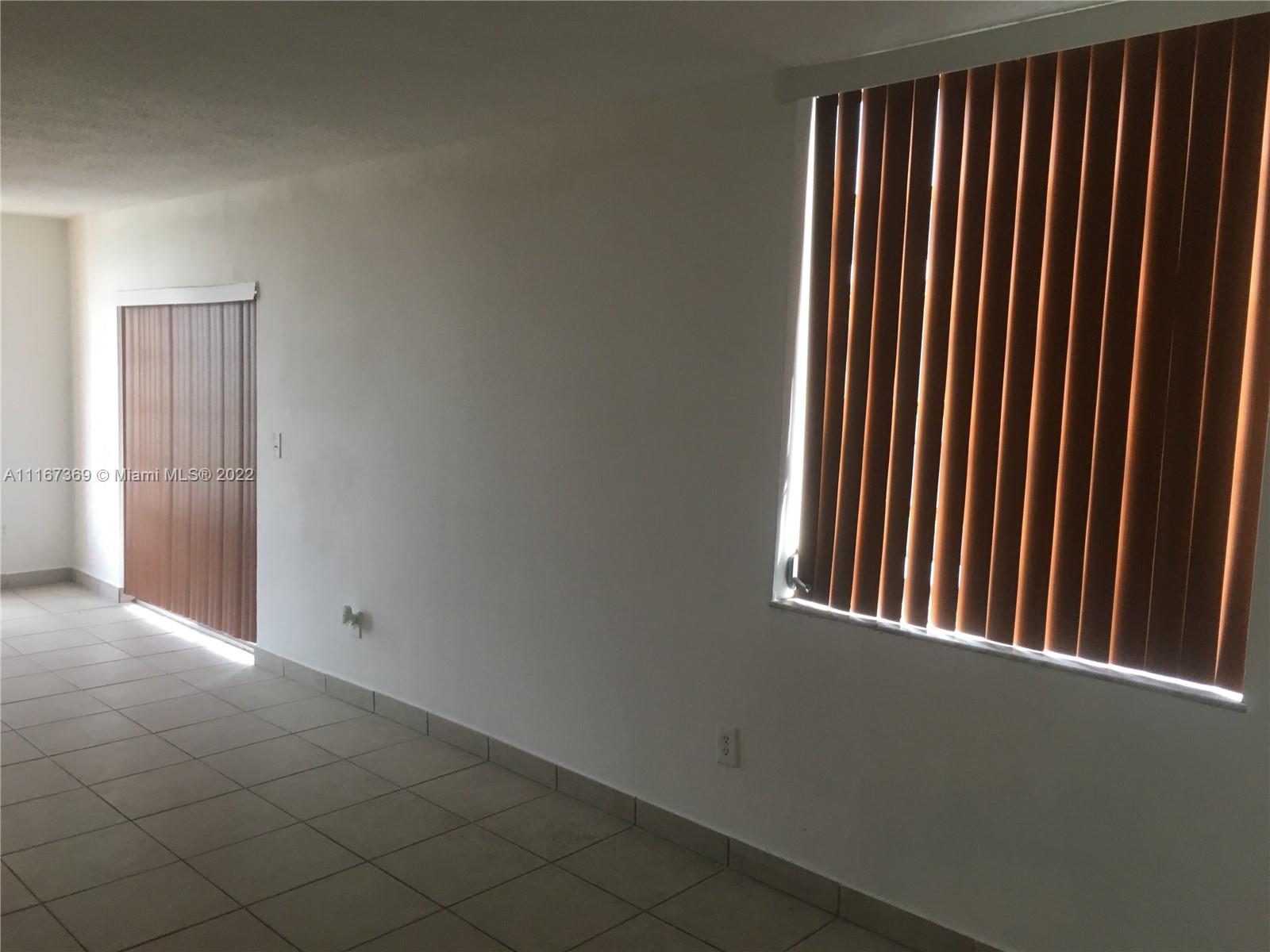 13455 NE 10th Ave Unit: 206