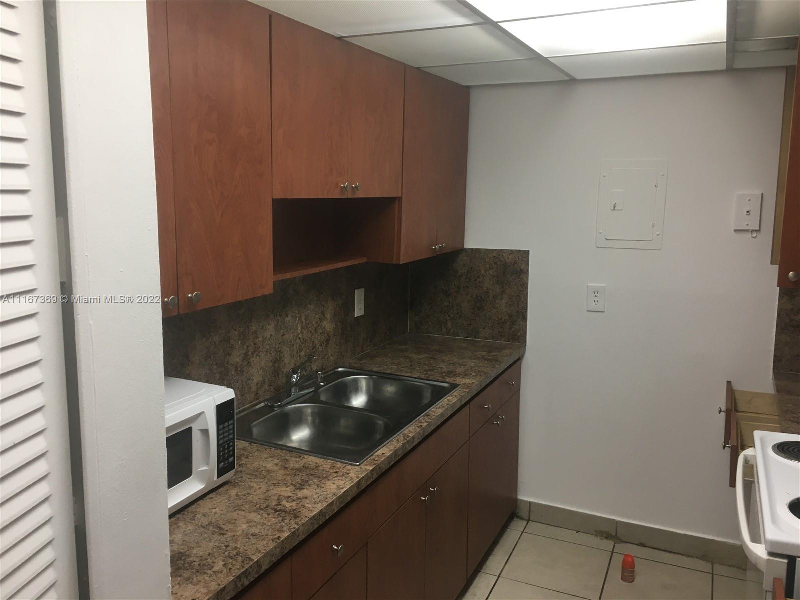 13455 NE 10th Ave Unit: 206