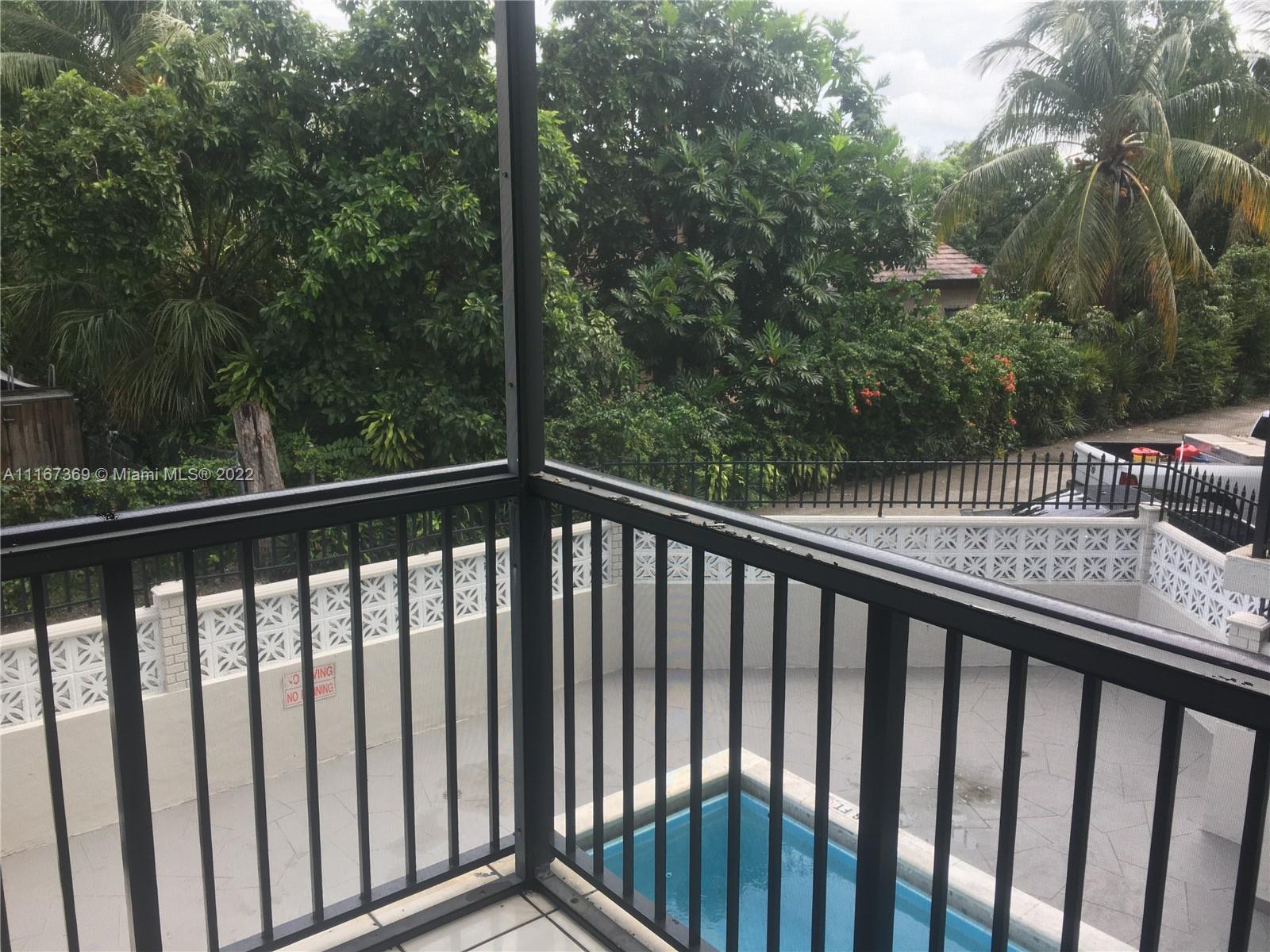 13455 NE 10th Ave Unit: 206