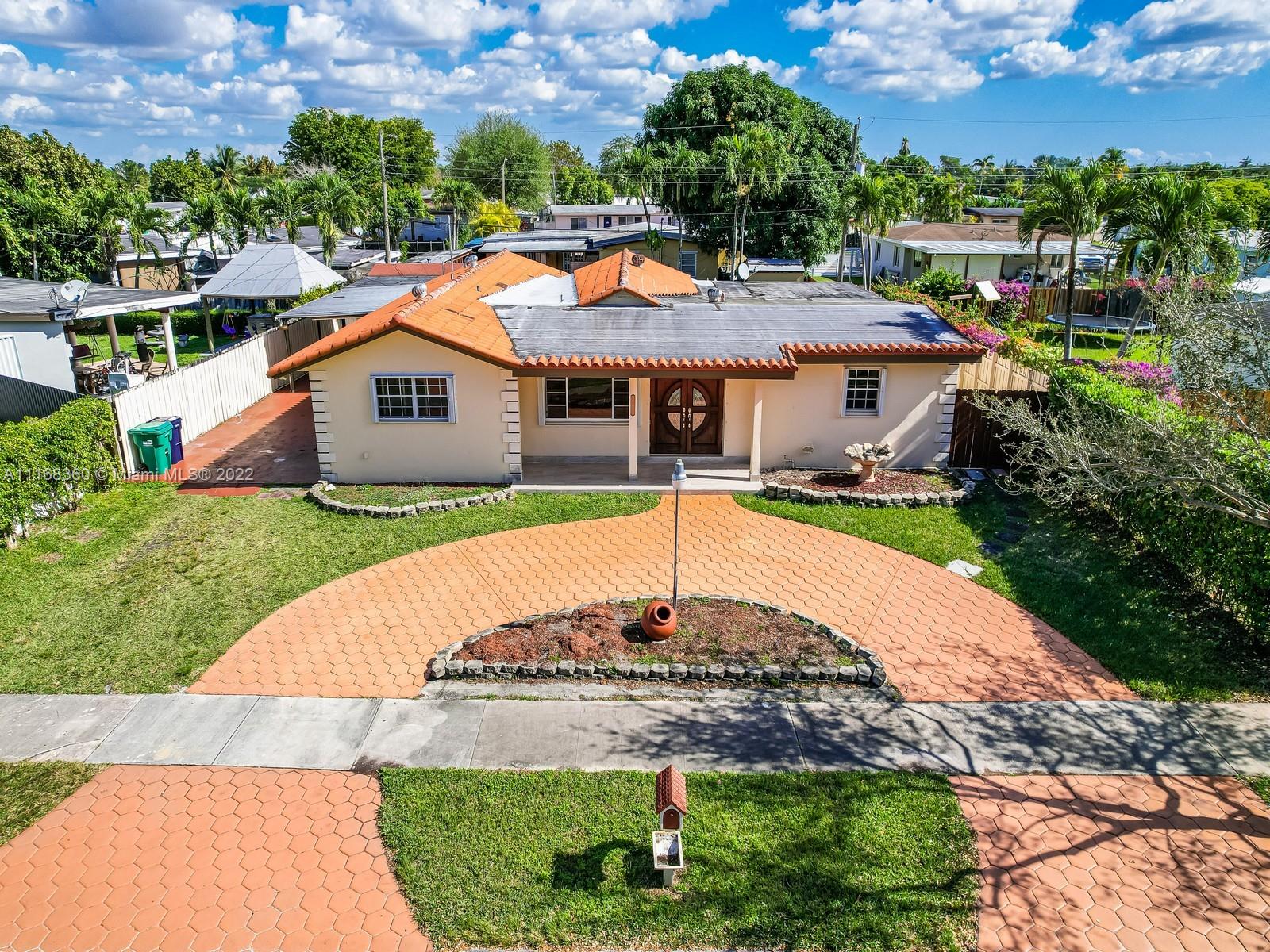 5025 SW 113th Ct