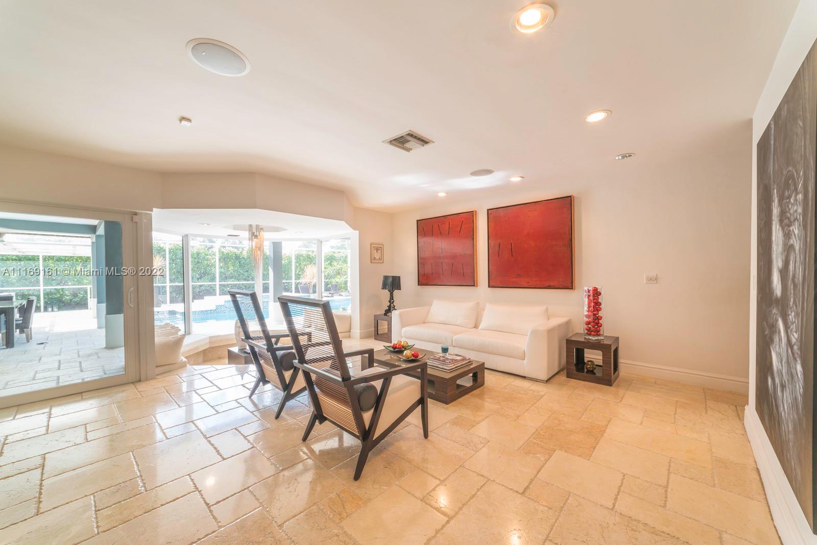 9858 SW 94th Ter