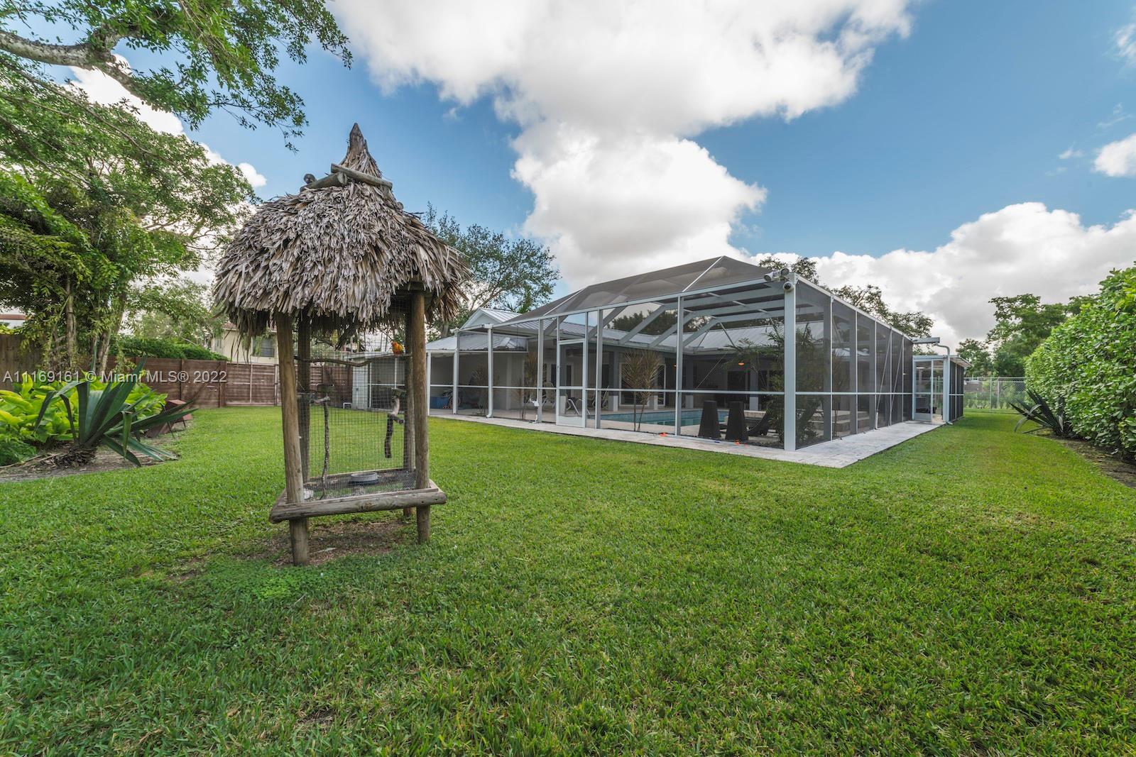 9858 SW 94th Ter