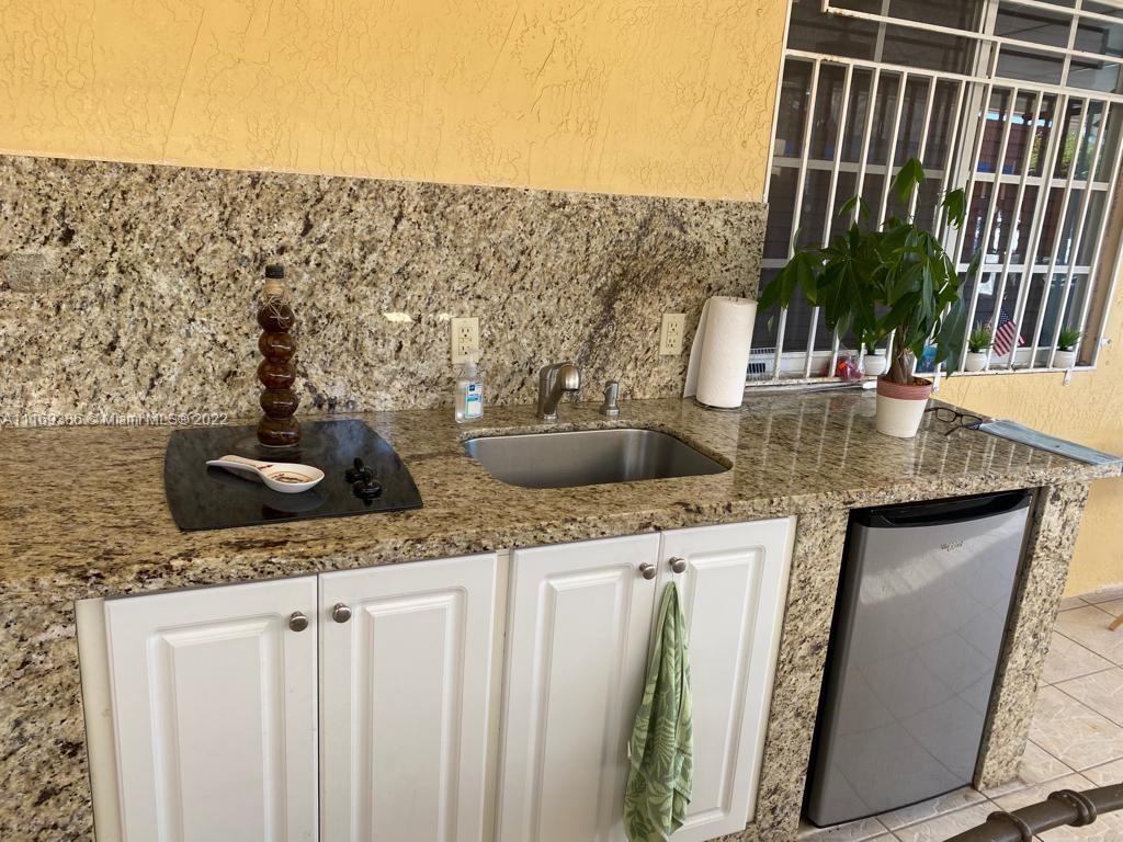 7401 W 22nd Ave Unit: 106