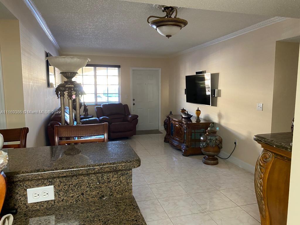 7401 W 22nd Ave Unit: 106
