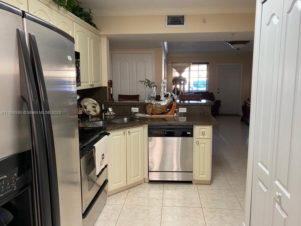 7401 W 22nd Ave Unit: 106