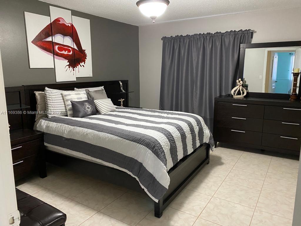 7401 W 22nd Ave Unit: 106