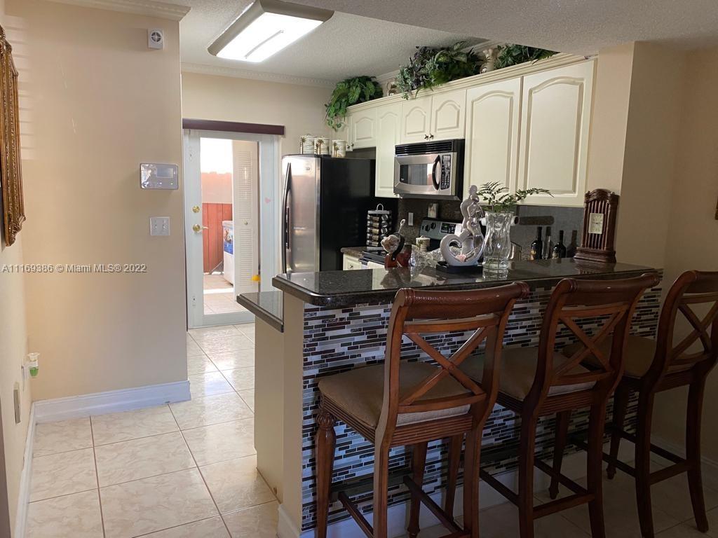 7401 W 22nd Ave Unit: 106