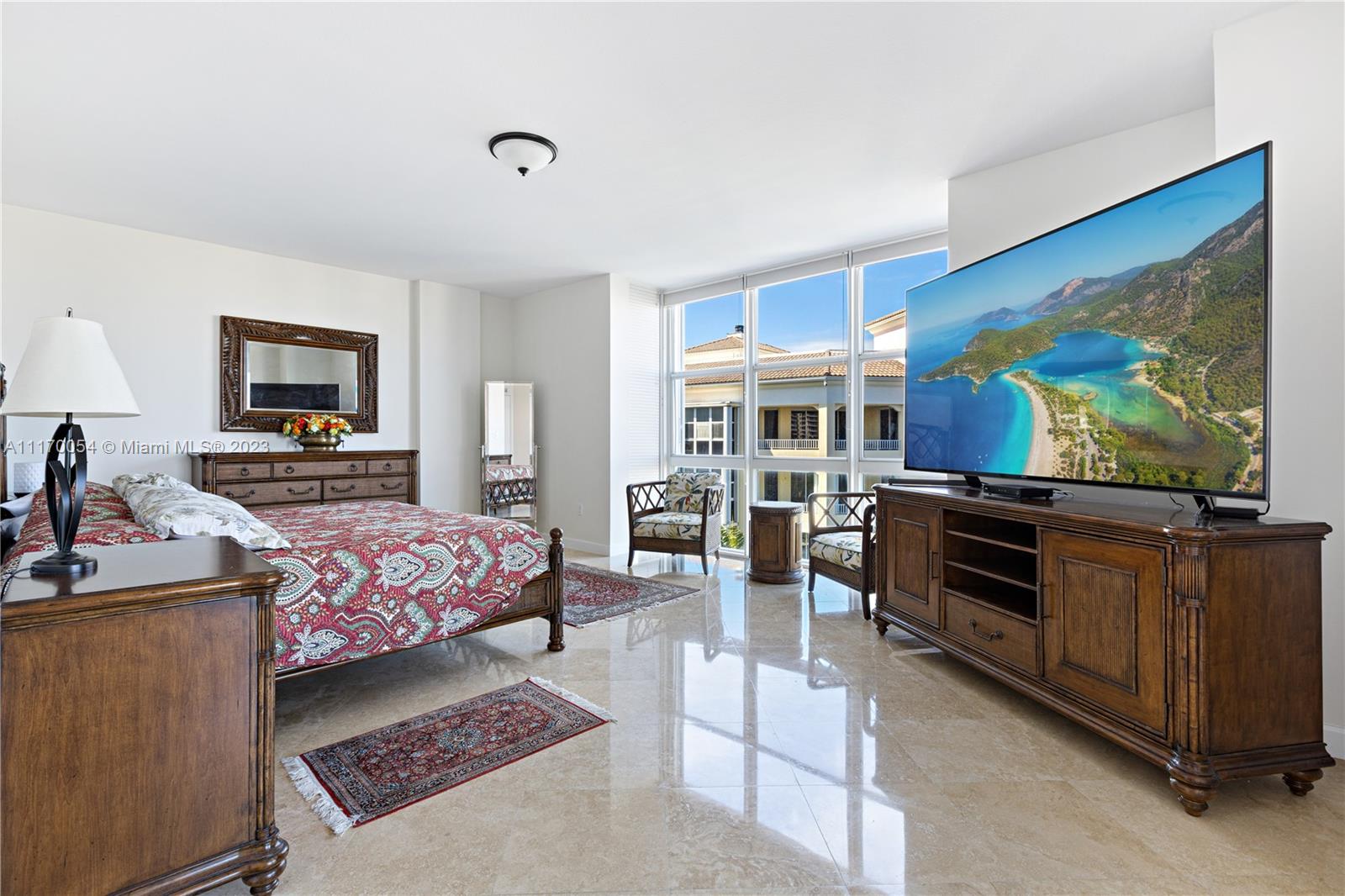 733 Crandon Blvd Unit: PH6