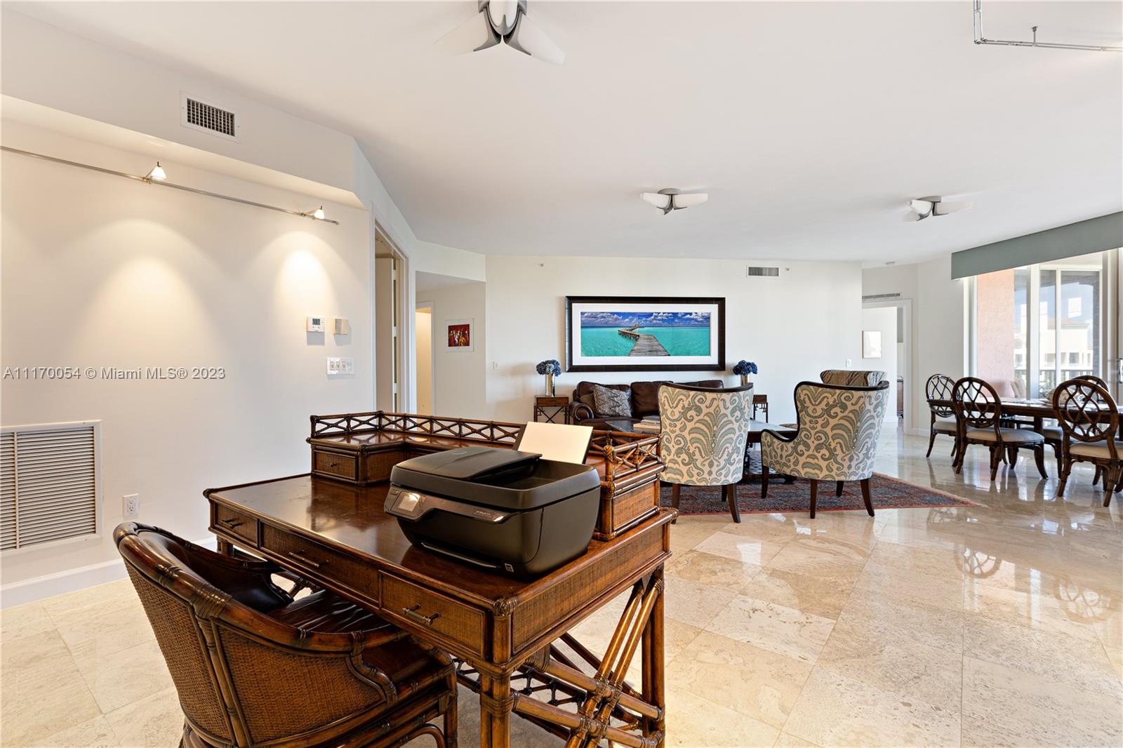 733 Crandon Blvd Unit: PH6