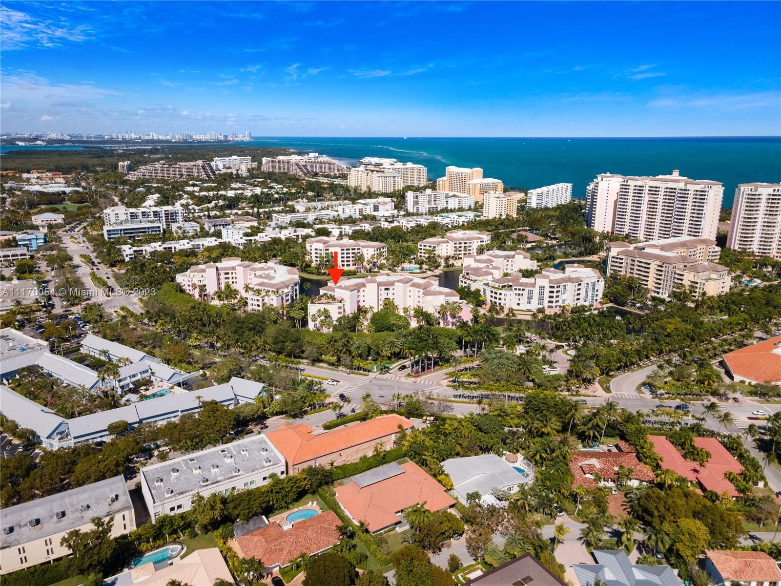 733 Crandon Blvd Unit: PH6