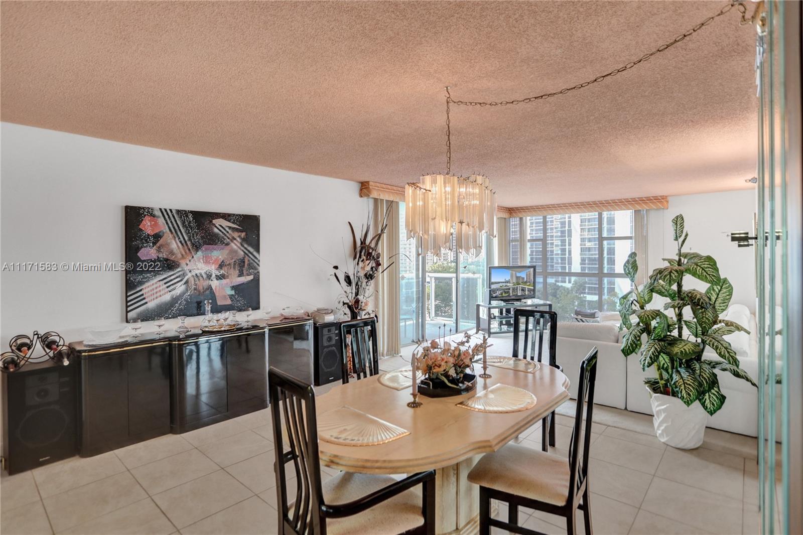 20515 E Country Club Dr Unit: 748