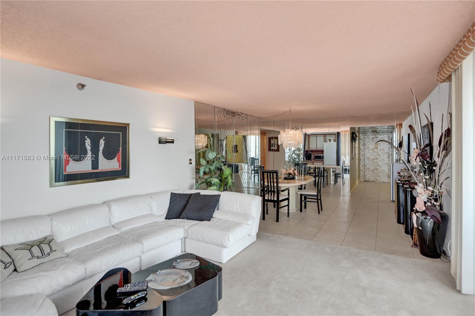 20515 E Country Club Dr Unit: 748