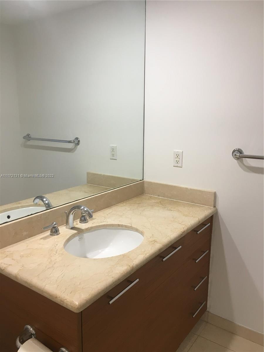 50 BYSCAYNE BLVD Unit: 3509