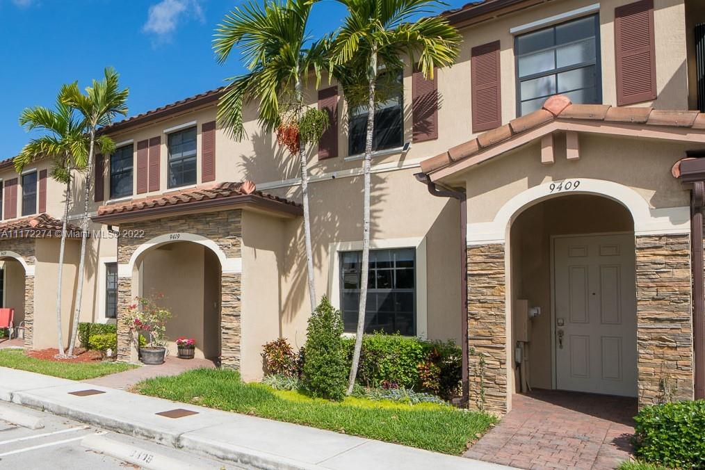 9409 W 32nd Ln Unit: 9409