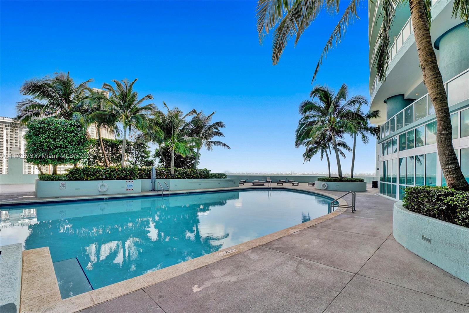 1900 N Bayshore Dr Unit: 508