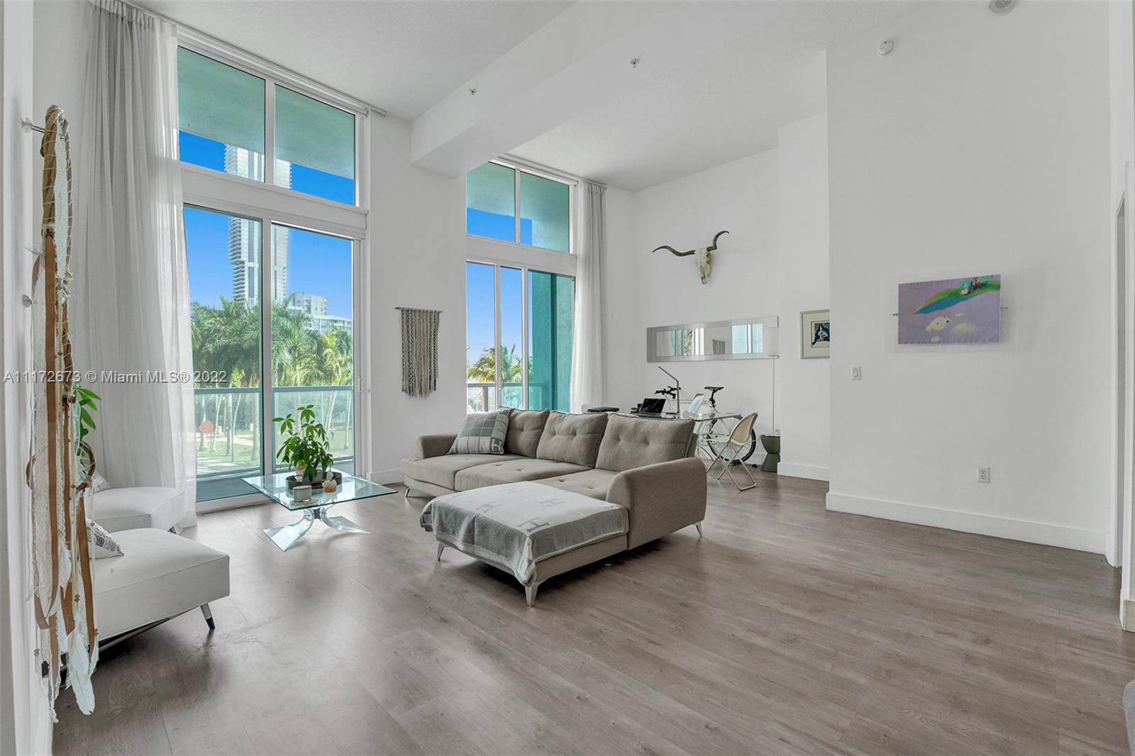 1900 N Bayshore Dr Unit: 508