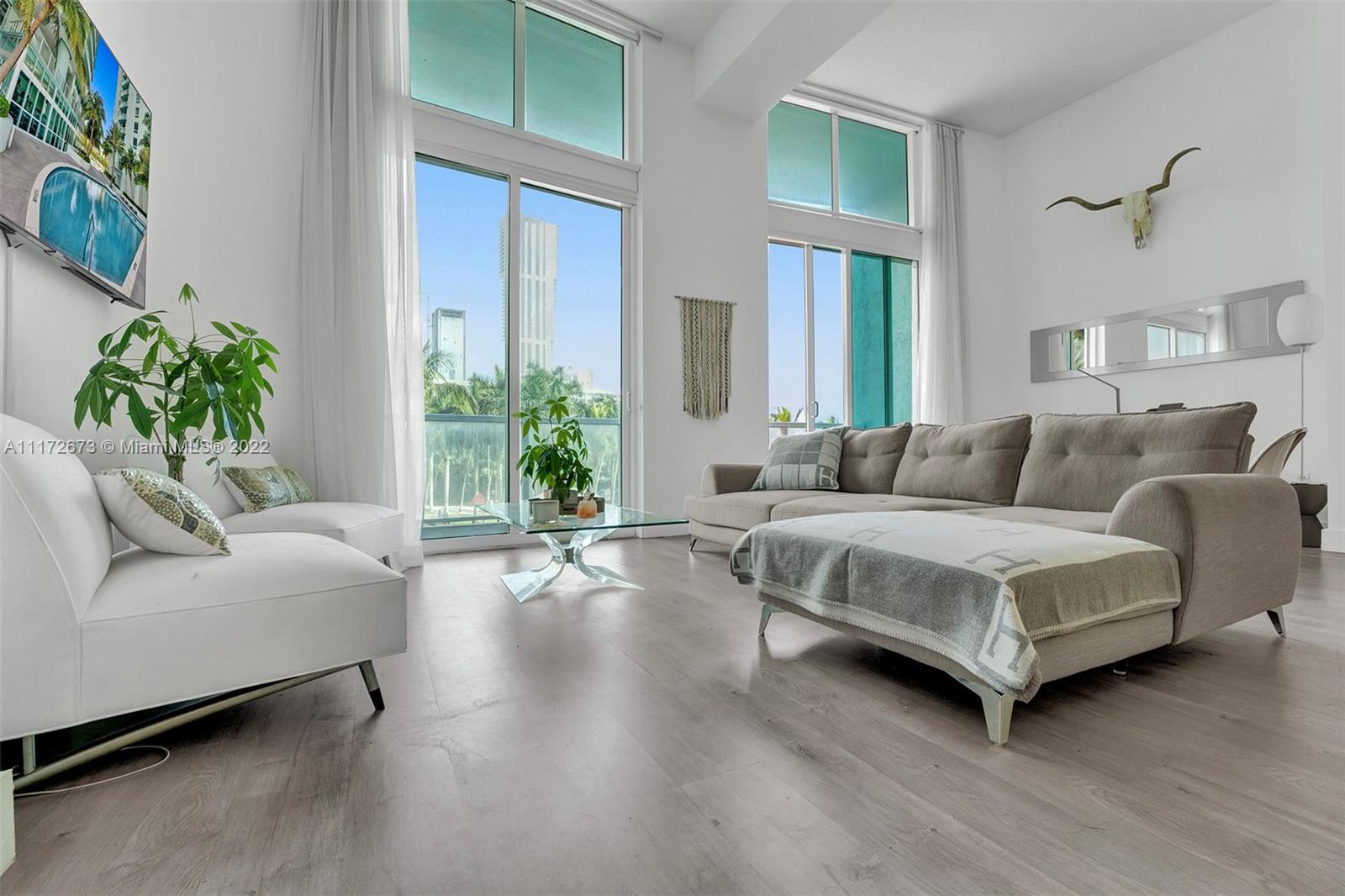 1900 N Bayshore Dr Unit: 508