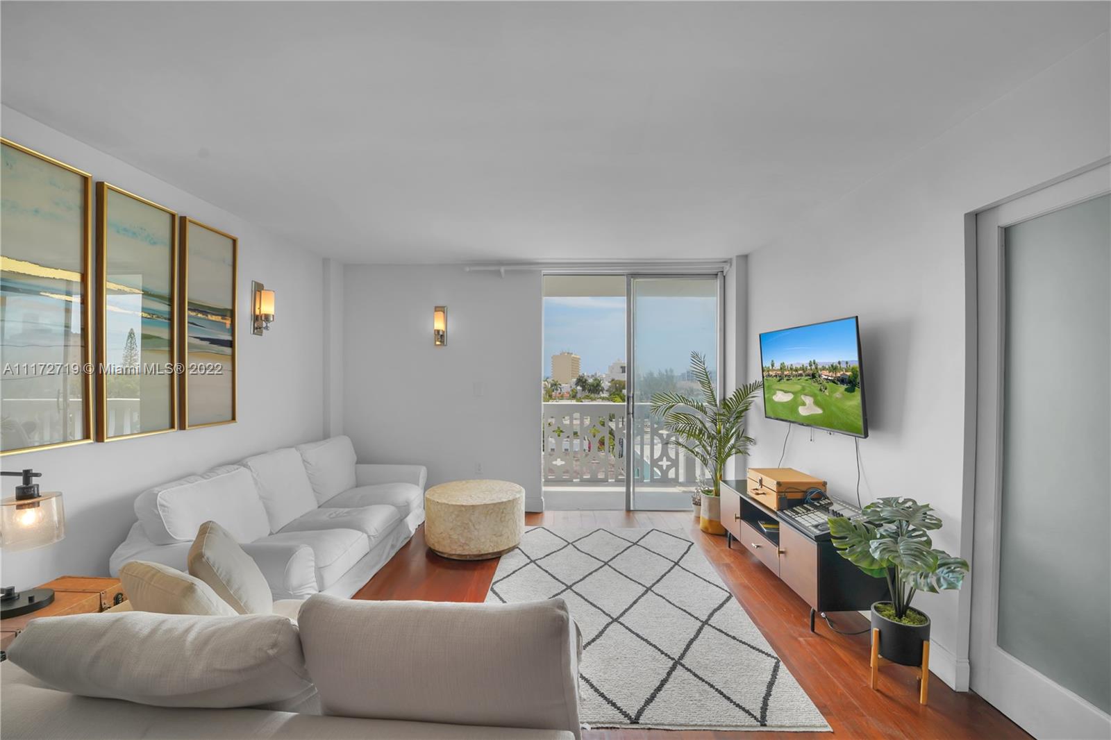 1020 Meridian Ave Unit: 706