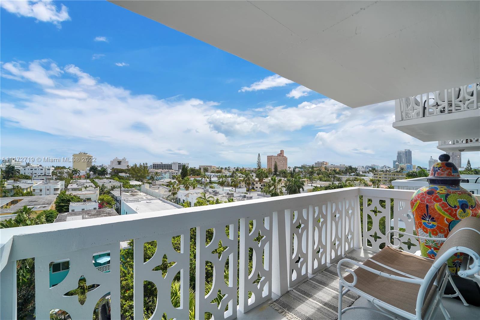 1020 Meridian Ave Unit: 706