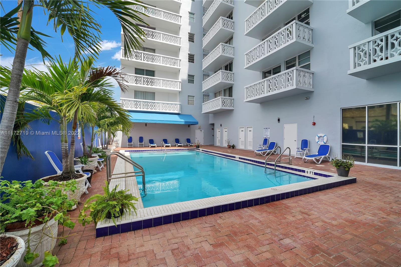 1020 Meridian Ave Unit: 706