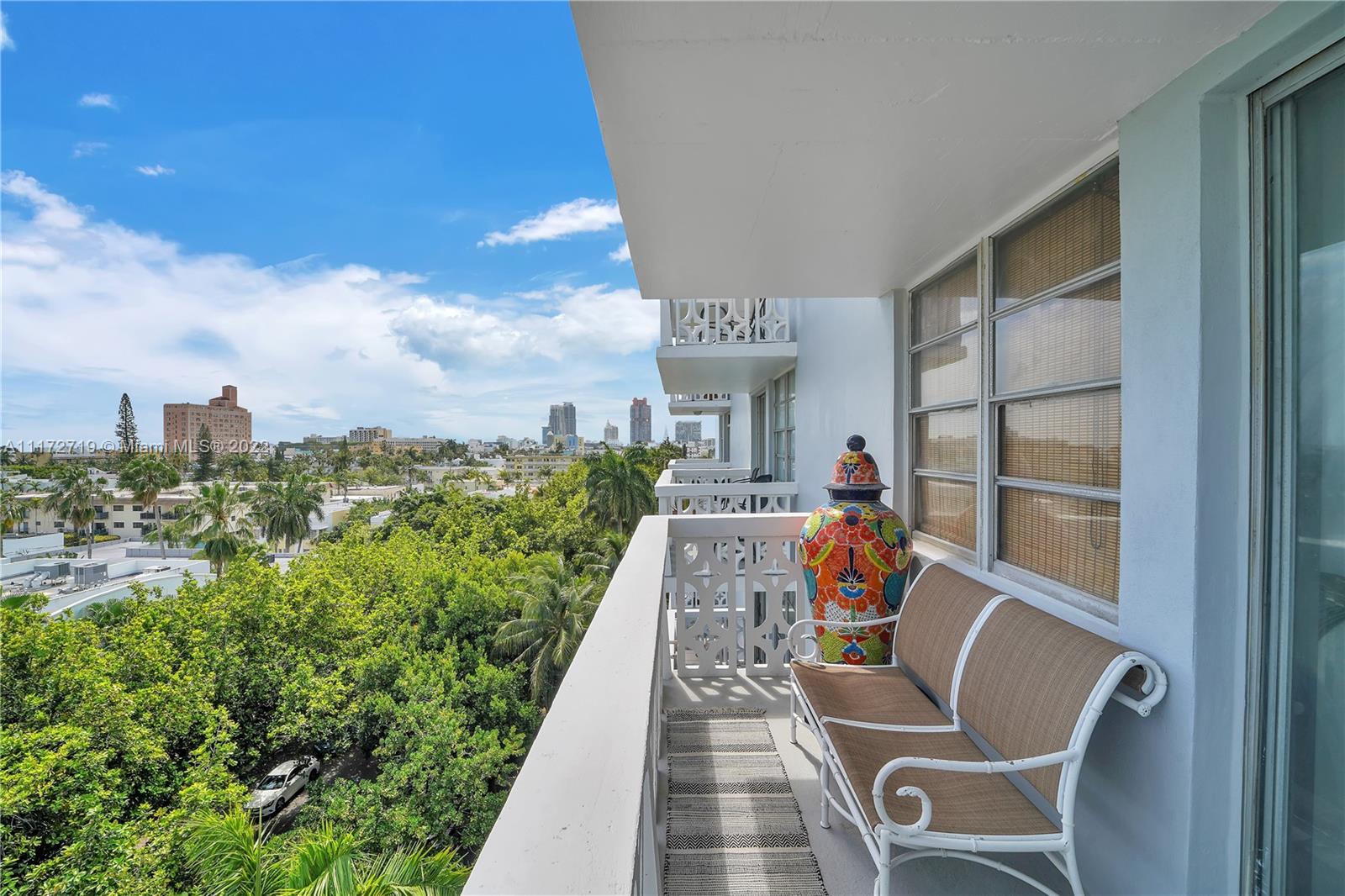 1020 Meridian Ave Unit: 706