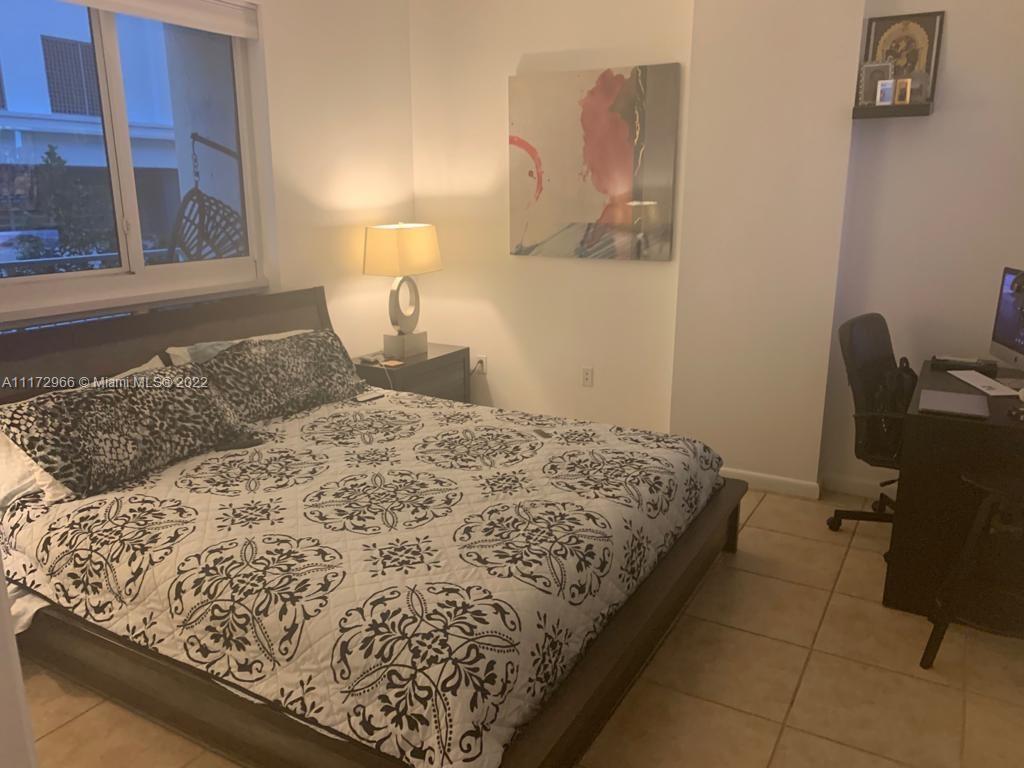 7350 SW 89th St Unit: 307S