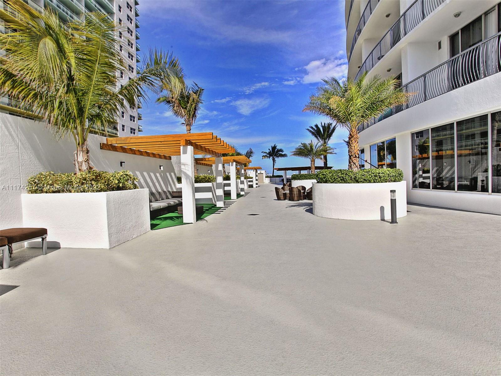 1750 N Bayshore Dr Unit: 3801