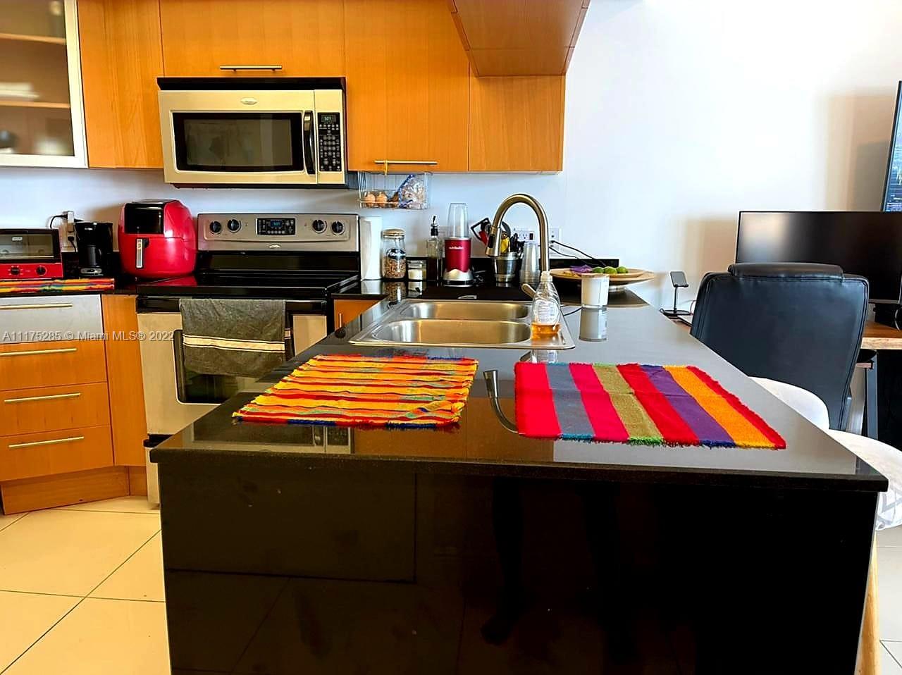 1750 N Bayshore Dr Unit: 1201