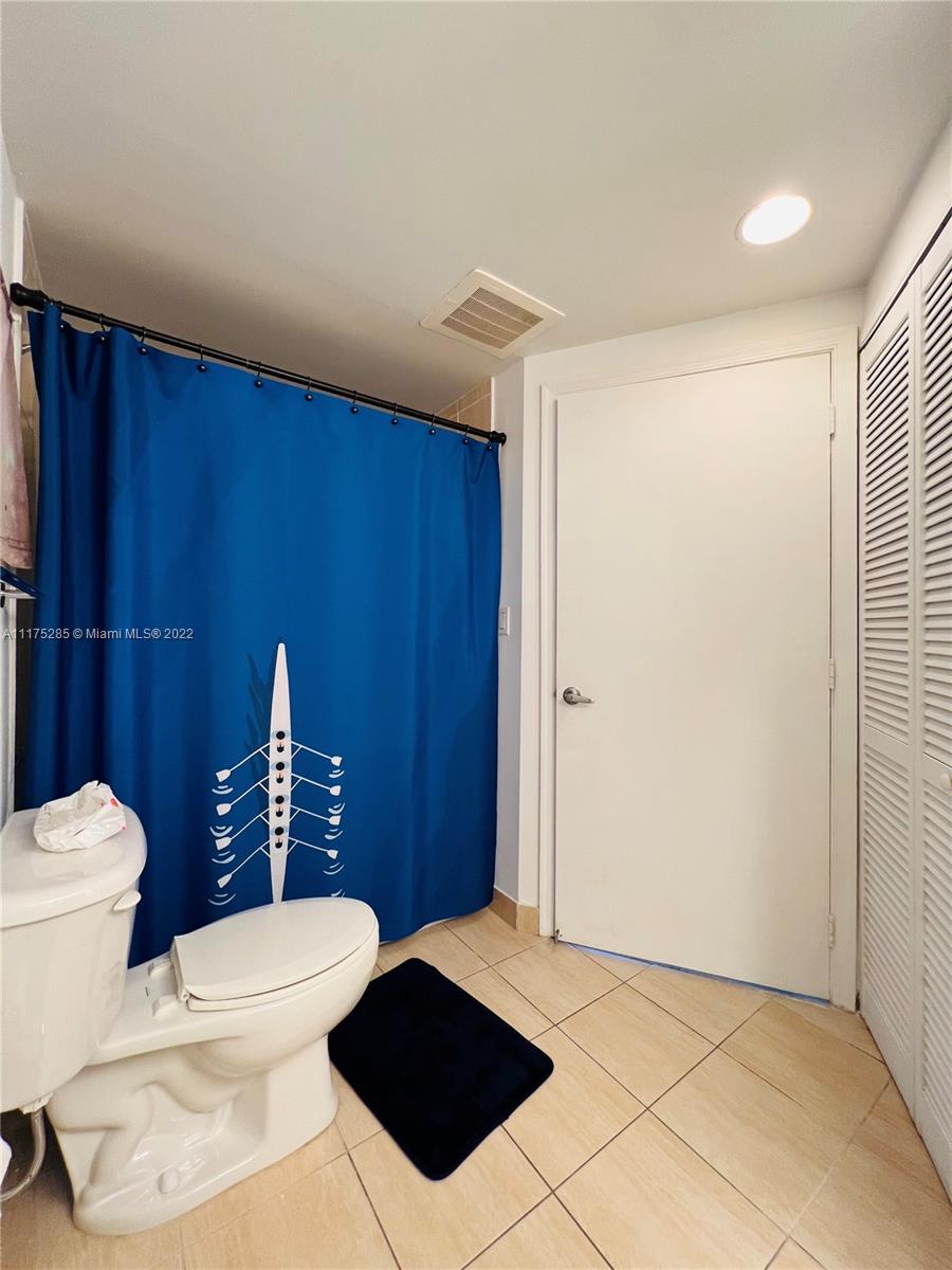 1750 N Bayshore Dr Unit: 1201
