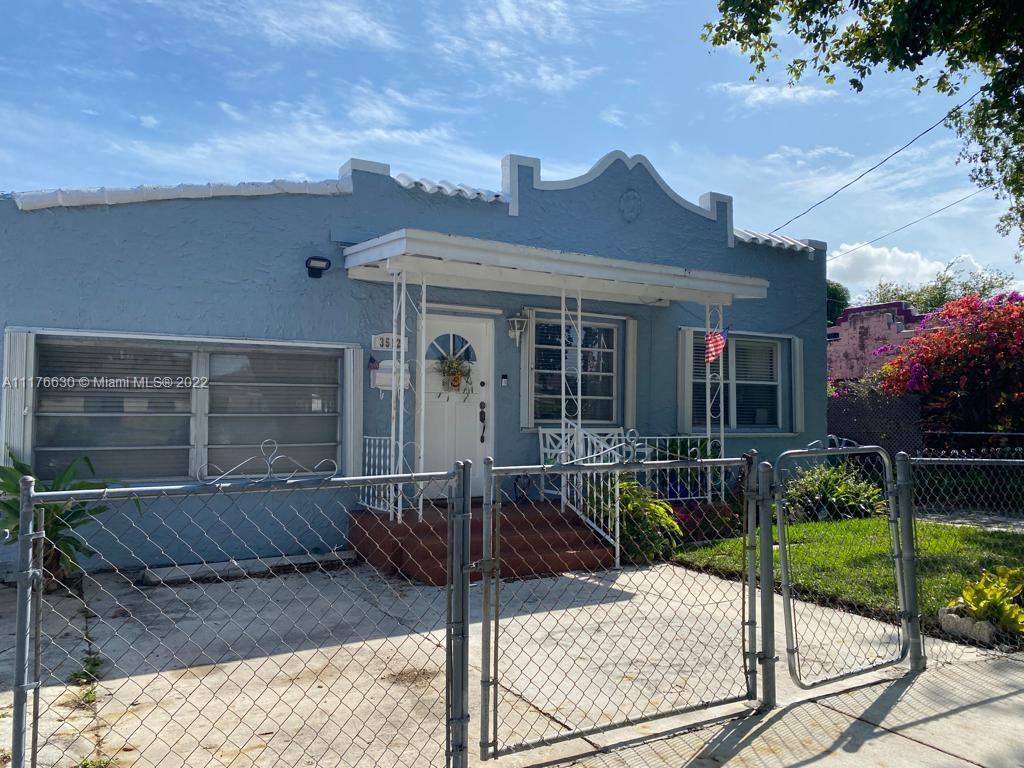 3512 NW 15TH ST NW 15th St