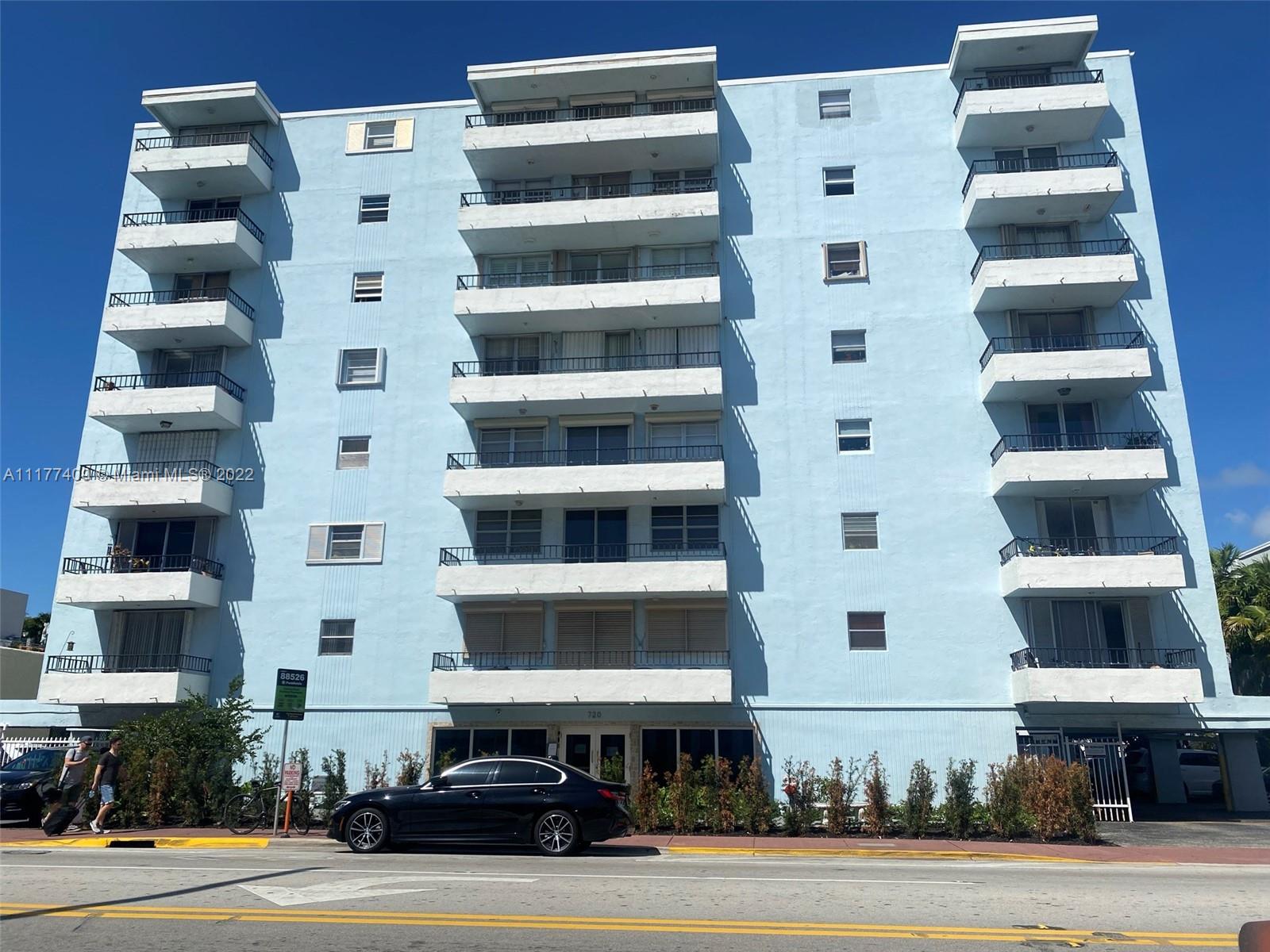 720 Collins Ave Unit: 203