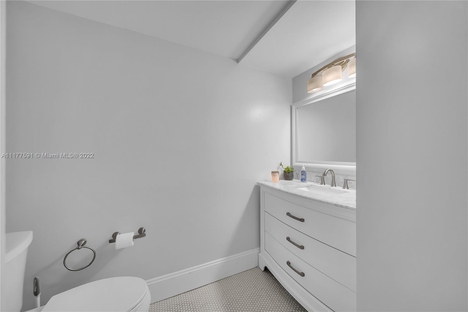 6927 SW 115th Pl Unit: B38