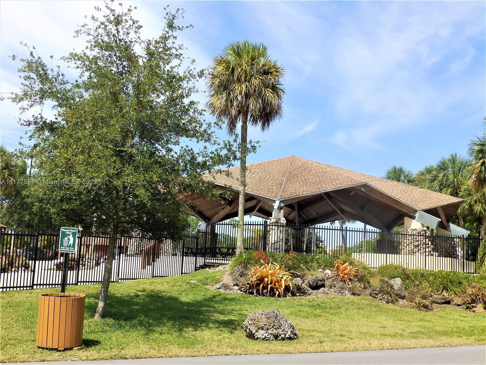 6927 SW 115th Pl Unit: B38
