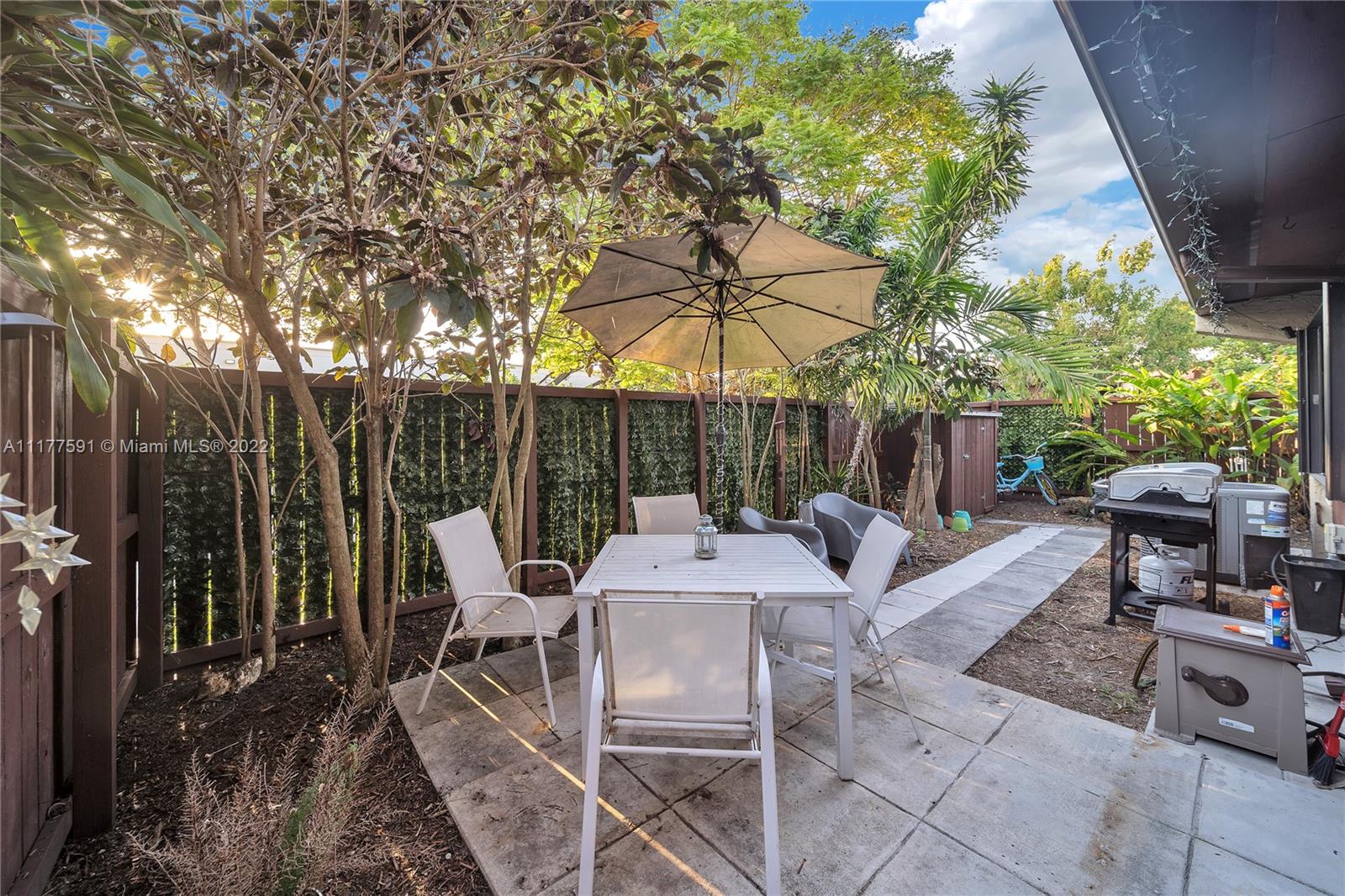 6927 SW 115th Pl Unit: B38