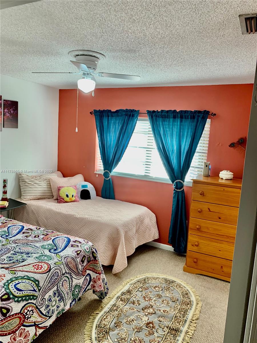 13501 SW 62nd St Unit: 4