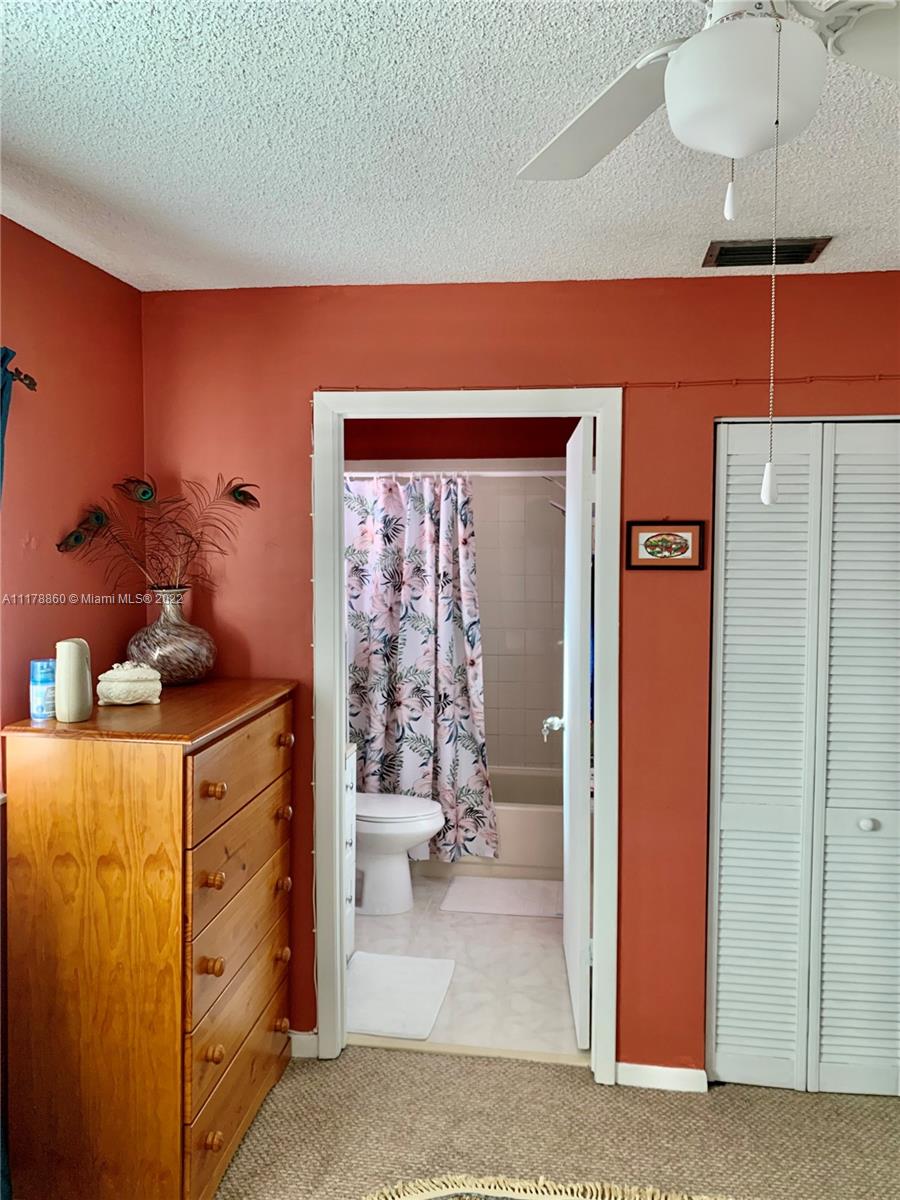 13501 SW 62nd St Unit: 4