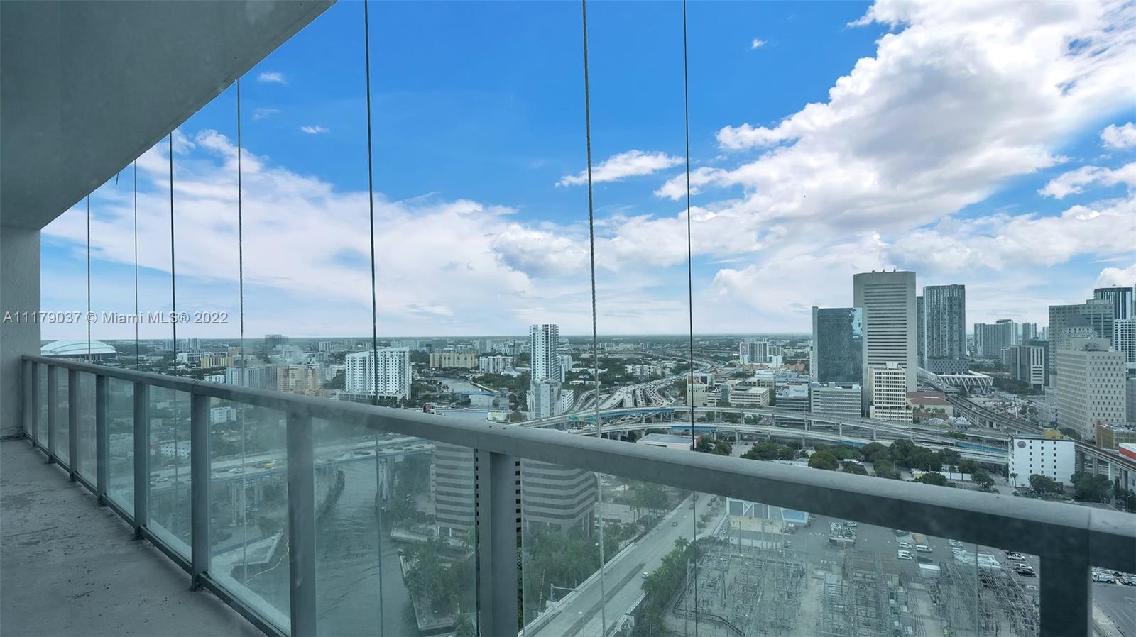 185 SW 7th St Unit: 2809