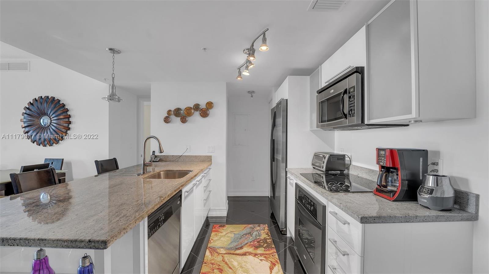 185 SW 7th St Unit: 2809