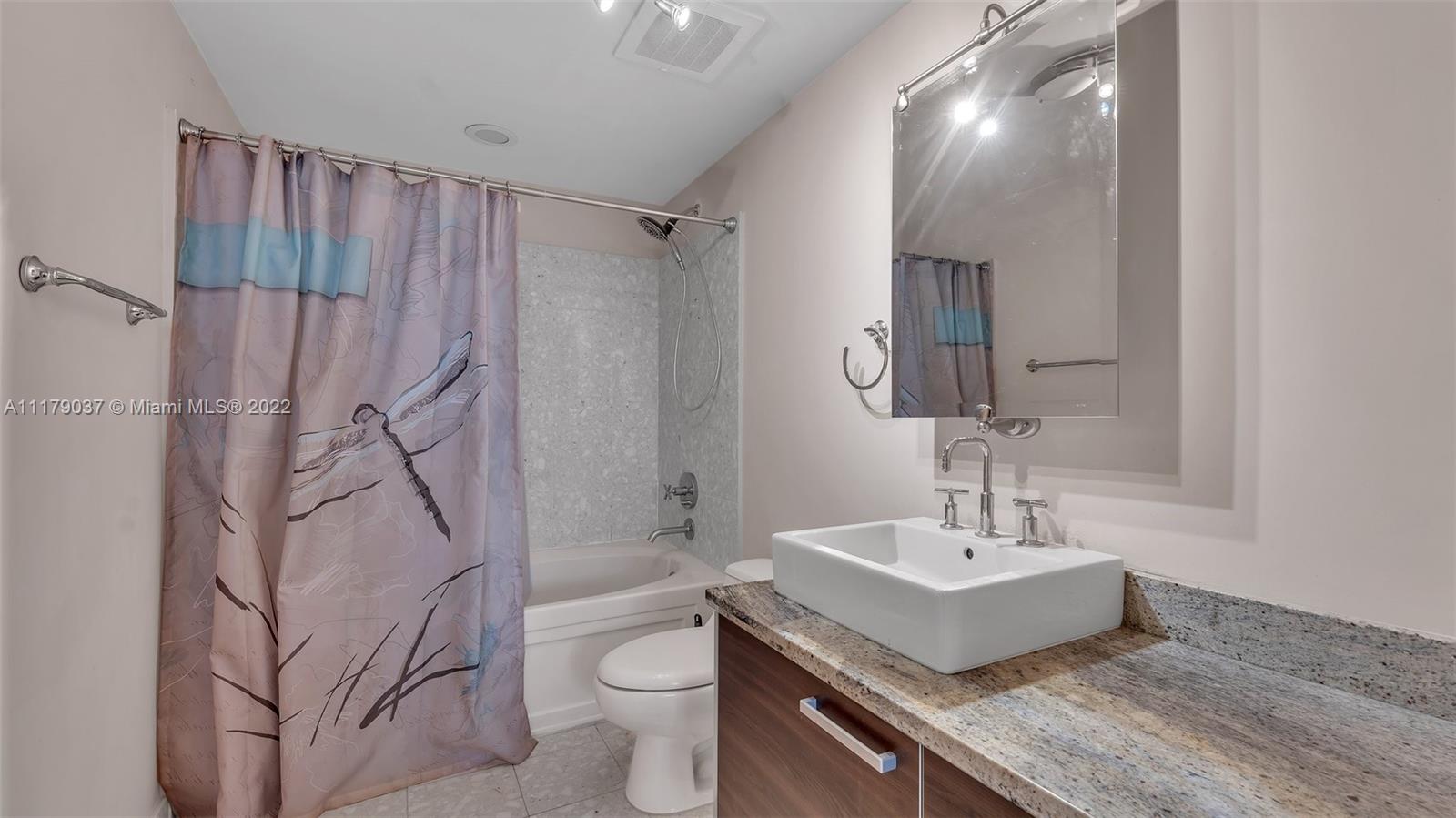 185 SW 7th St Unit: 2809