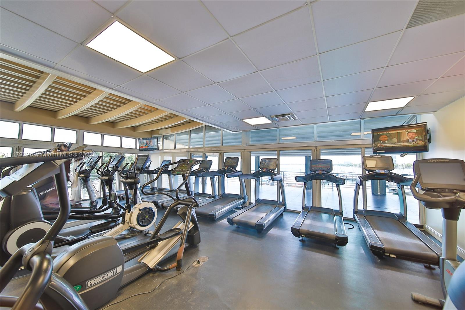 1717 N Bayshore Dr Unit: A-1153