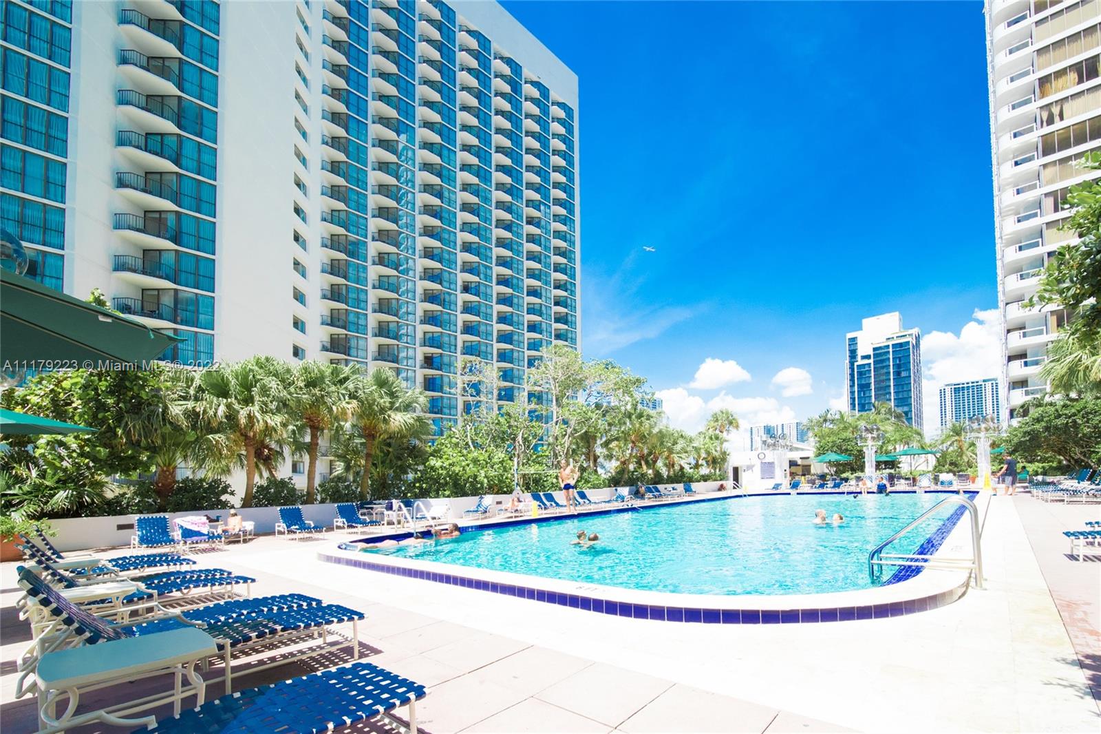 1717 N Bayshore Dr Unit: A-1153
