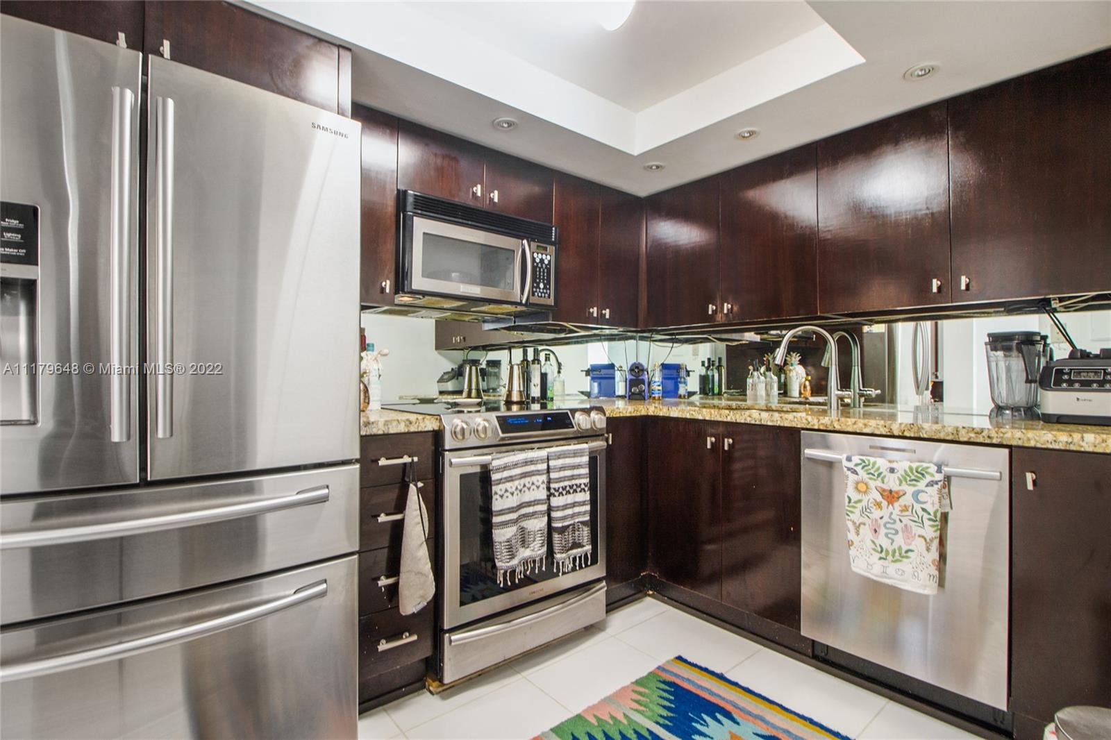 1775 Washington Ave Unit: 6C