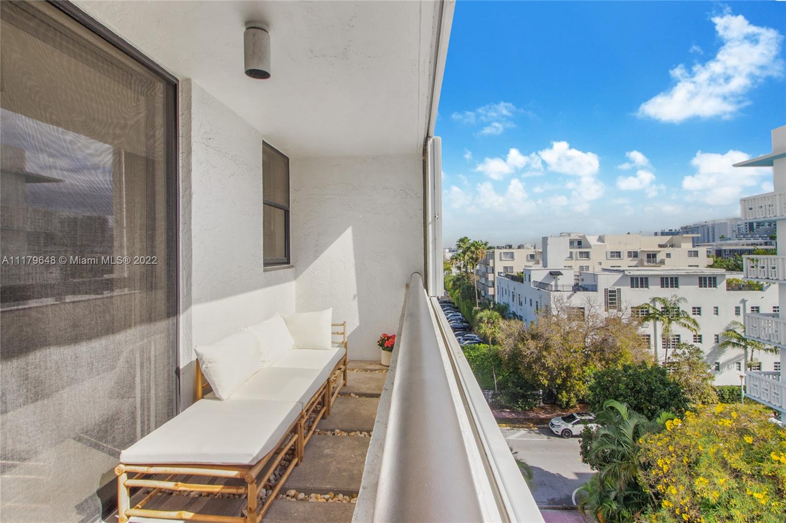 1775 Washington Ave Unit: 6C